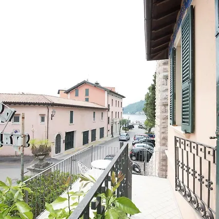 Casa Maderno *